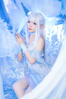 Re: Cuộc sống ở một thế giới khác với Zero Emilia@Messy_May (9 ảnh)