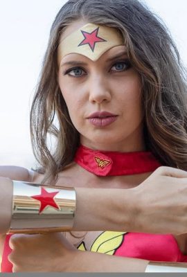 Wonder Woman của Elena Koshka