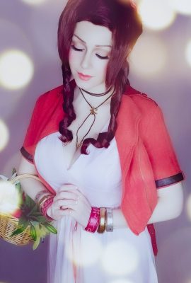 Roxy điên – Aerith