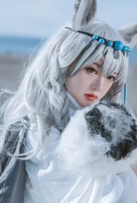 Ảnh COS tuyết đầu tiên của Arknights@伊灯灯(11 ảnh)