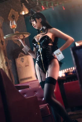 Lost Humanoid QUQ Atago Drink Bunny Girl (14 ảnh)