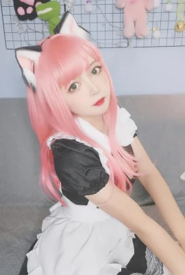 Black Cat OVO Cat Maid Selfie (13P)