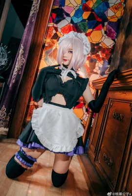Trang phục hầu cận của chị Ma FGO@taomogongzix (9 ảnh)