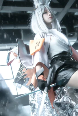 Arknights Frost Star @蜋儿rikushi- (Nhiếp ảnh: @leaderShadow) (Kugou Mushroom·Firefly Animation Music Carnival) (9 ảnh)