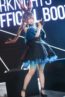 Arknights Amiya@九鸟九鸟OvO (Triển lãm hoạt hình và trò chơi liên hoan truyện tranh quốc tế cicfTrung Quốc) (9 ảnh)