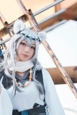 Trận tuyết đầu mùa của Arknights@inedible bánh bao qwq (Ảnh: @vine pepper machine TERN) (9 ảnh)