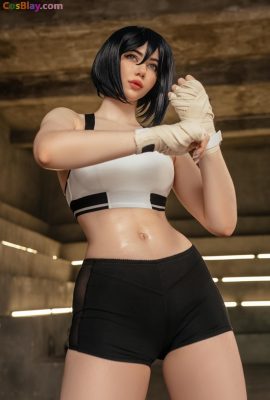 Alina Becker – Phòng tập Mikasa Ackerman