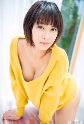 (Aimi Rika) Cô gái xinh đẹp với mái tóc ngắn không thể giữ được vóc dáng gợi cảm (38 Ảnh)