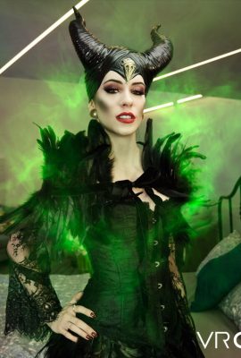 VRCosplayX Anna De Ville – Maleficent Một phiên bản nhại của XXX