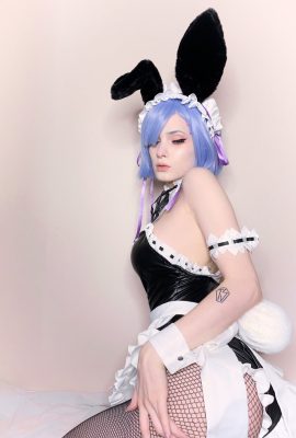 Bunny Lynn – Bộ đồ thỏ Rem