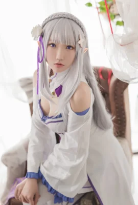 Re:Zero – Bắt đầu cuộc sống ở thế giới khác Emilia cn: Guahi (17 ảnh)