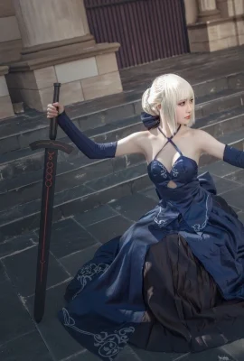 Fate/Grand Order Arturia PendragonAlter @Bubble_Julia (9 ảnh)