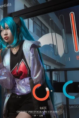Hatsune Miku@五OXIIrinw (Nhiếp ảnh: @BOBjin) (2020 Zhuhai AS Animation Garden Party) (9 ảnh)