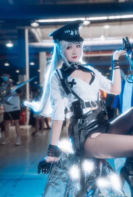 Azur Lane Gangut@三笑笑笑笑笑笑(9 ảnh)