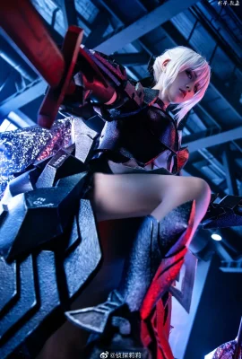 FATE Saber Alter Huke Ver @Detective Lily (Nhiếp ảnh gia: @leaderShadow) (9 ảnh)