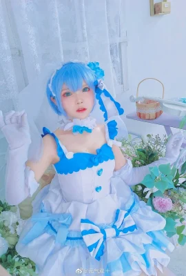 Re: Cuộc sống ở một thế giới khác với Zero Rem: @元气双夏, Ram: @元气双十 (10 ảnh)