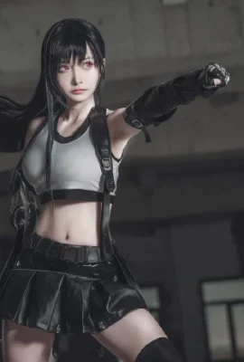 Final Fantasy Tifa Lockhart @神本无尾_Aria (9 ảnh)