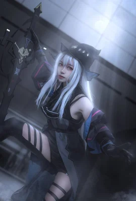 Arknights COS Skati (9 ảnh)