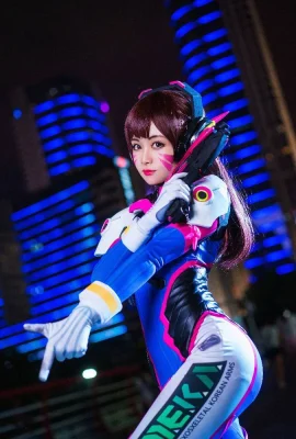 “Overwatch” D.VA Cosplay[CN: Maki Xiaoji](10 ảnh)