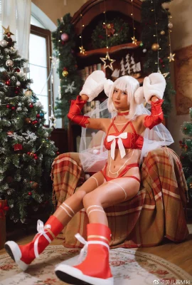 FGO Attila Giáng sinh @Belle JiangMiki (9 ảnh)