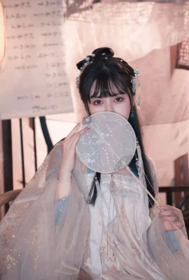 Lianlian Aini quy mô lớn-Hanfu Cô gái dịu dàng_các đặc điểm trên khuôn mặt rất đẹp (59 Ảnh)