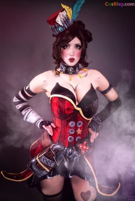 TinaKinz – Moxxie điên