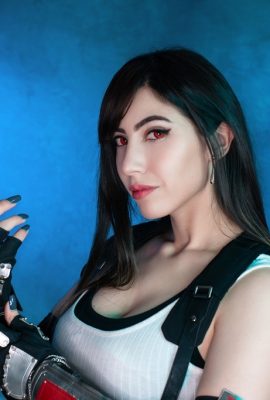 Danielle Vedovelli – Tifa Bộ 2
