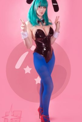 TinaKinz – Bộ đồ thỏ Bulma