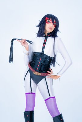 (Theresia) Nữ siêu anh hùng