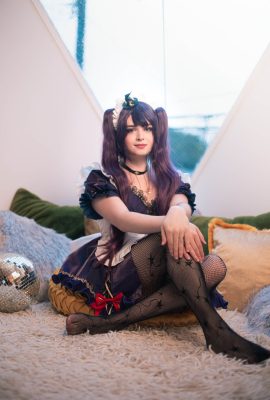Lén lút – Mona Maid