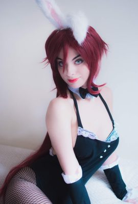 Valentina Kryp – Thỏ Rias
