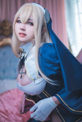 Hatori Sama – Quý cô Charlotte