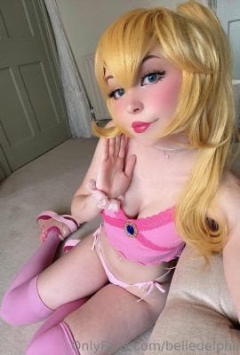 Belle Delphine – Công chúa Peach