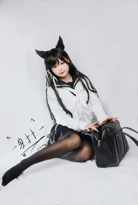 Azur Lane Atago@一夏木木一(9 ảnh)