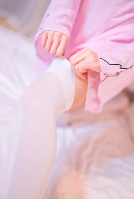 Momo ngốc nghếch – Bộ đồ ngủ của Emilia