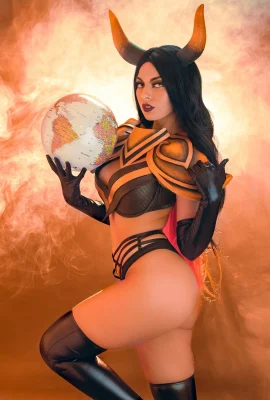 Valentina Kryp – Black Hole Chan (Trái Đất Chan)