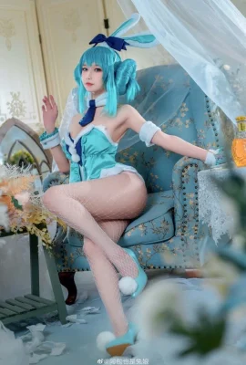 初音未来 miku白兔女郎Ver. cn阿包也是兔娘 (9 photos)