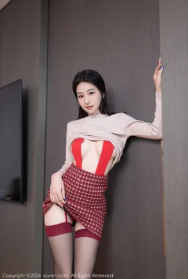 Xiong Xiaonuo, nữ thần thuần khiết với đôi chân mật ong đỉnh cao, bộ ngực hở hang và bộ ngực lộ liễu, quyến rũ và quyến rũ trên ghế sofa (50 Ảnh)