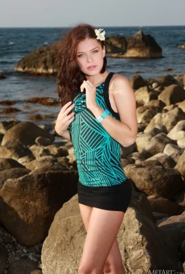 Liza J – Beachcomber (120 Ảnh)