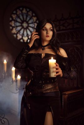 Địa ngục Alice – Yennefer
