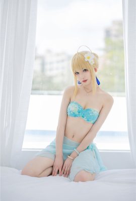 Frontier v – Áo tắm Sabre Artoria Pendragon