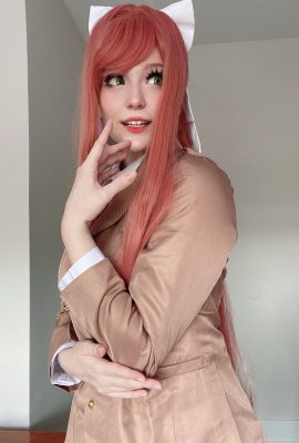 Ngôi sao Satin – Monika