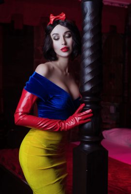 Lera Himera – NOIR BDSM TUYẾT TRẮNG