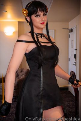 Ashley Barron – Bạn