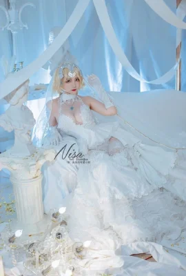 FGO圣女贞德花嫁cos 唯美高贵气质 cn二佐Nisa (12 photos)
