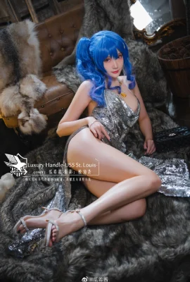 碧蓝航线圣路易斯Luxury Handle 晚宴性感礼服 cn瓜希酱 (12 photos)