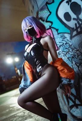 Cosplayer người Hong Kong Hisui đang trong quá trình làm điệp viên x gia đình