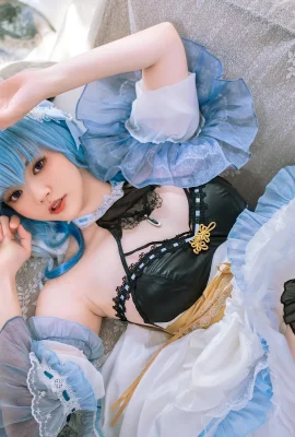 Cosplay Ying Tze 甘雨 Ganyu Maid