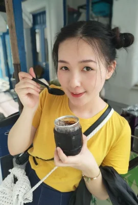 Buổi chụp ảnh riêng tư của cô gái trẻ Kawaii ~ rất bắt mắt! (16 ảnh)