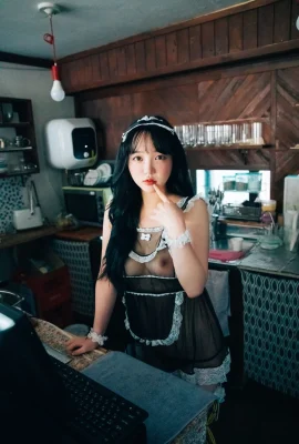 (Loozy) Son Ye-Eun ： Fetish Cafe (123 ảnh) (123 Ảnh)